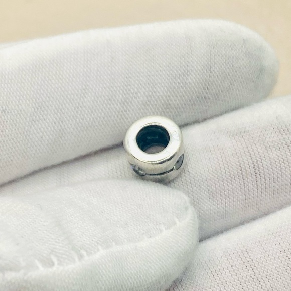 EUC Pandora 790172CZ Sterling Silver Band Bead w/ Clear Zirconia - Picture 7 of 10